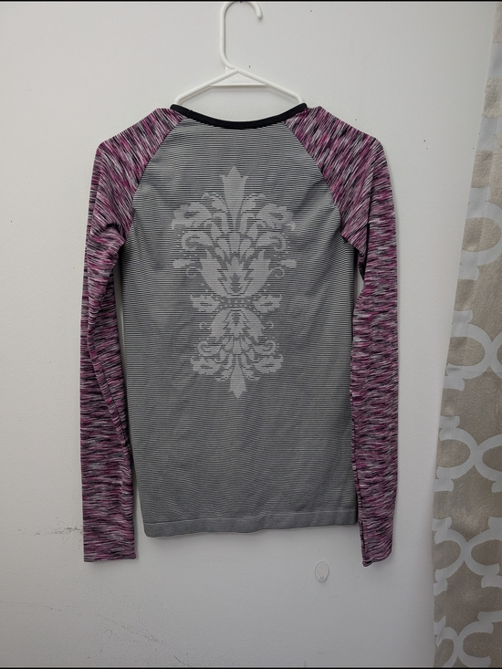 climawear Tops - Climawear Seamless Activewear Top